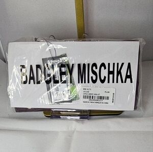 NWT Badgley Mischka Wallet